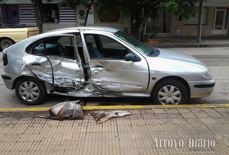 Así quedó el vehículo en el que viajaba la familia de Rosario.