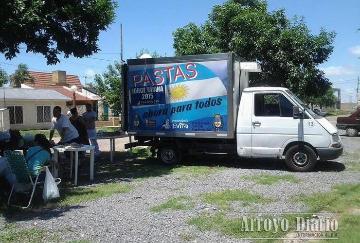 Imagen de El Camión de la Economía Popular en Arroyo Seco