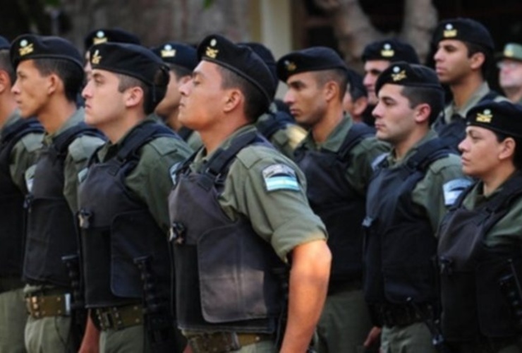 Imagen de Sergio Berni cierra la misión de Gendarmería en Rosario
