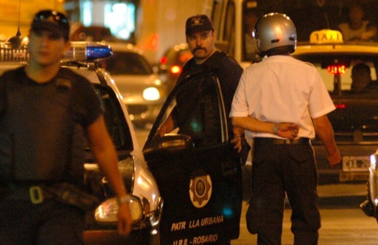 Imagen de En Rosario remitieron 30 veh&iacute;culos al corral&oacute;n por alcoholemia
