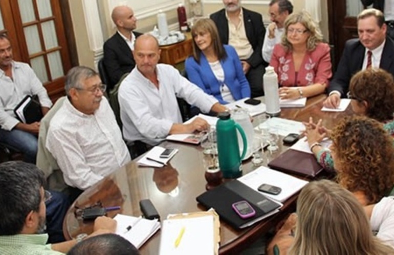 Imagen de &iquest;Qu&eacute; pedir&aacute;n los docentes en las paritarias?