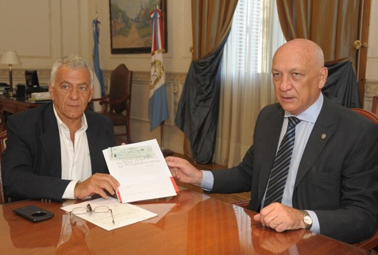 Imagen de La Provincia aportó fondos para mejoras en el Coloso