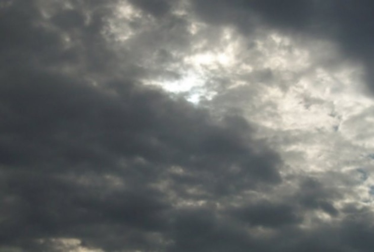 Muchas nubes en el cielo de hoy. Foto: elsemanario.com