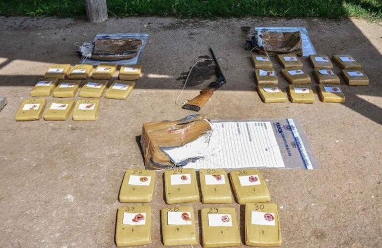 Imagen de Desbarataron banda de acopio, distribuci&oacute;n y venta de drogas