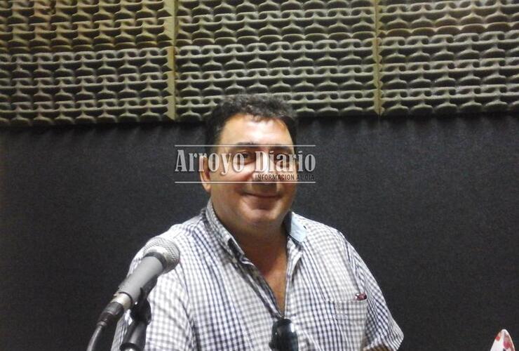 Adrián Spina esta mañana en Radio Extremo 106.9