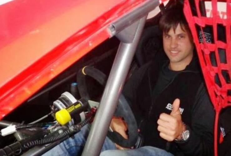 Andrés Giovanetti, el joven piloto de karting y automovilismo oriundo de la localidad de Alvarez.