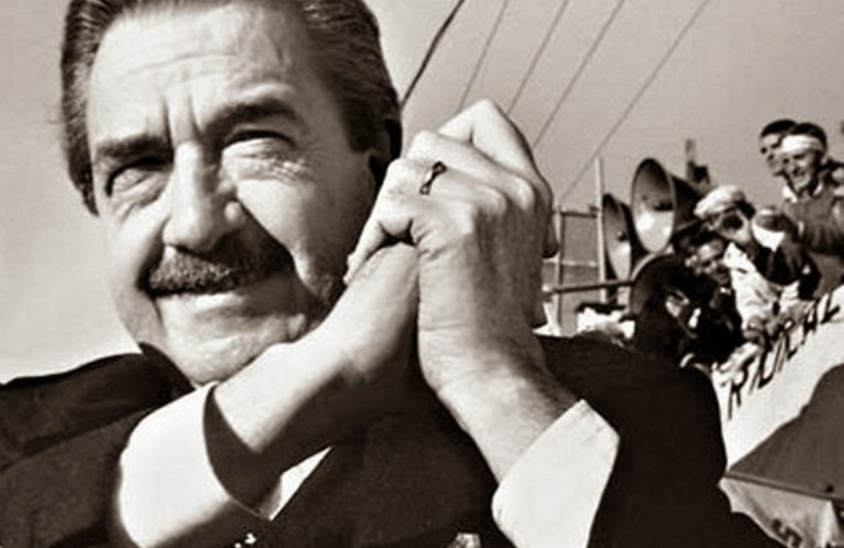 Ra&uacute;l Alfons&iacute;n