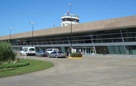 La terminal aeroportuaria de Rosario.