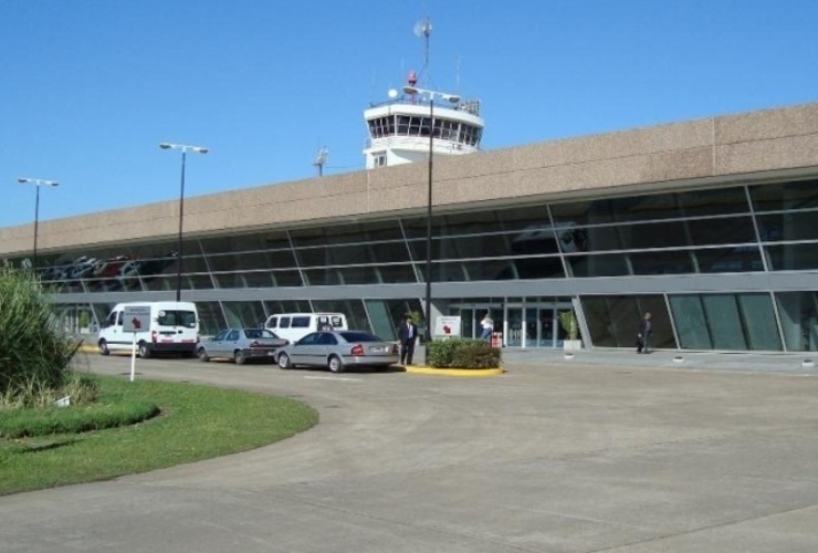 La terminal aeroportuaria de Rosario.