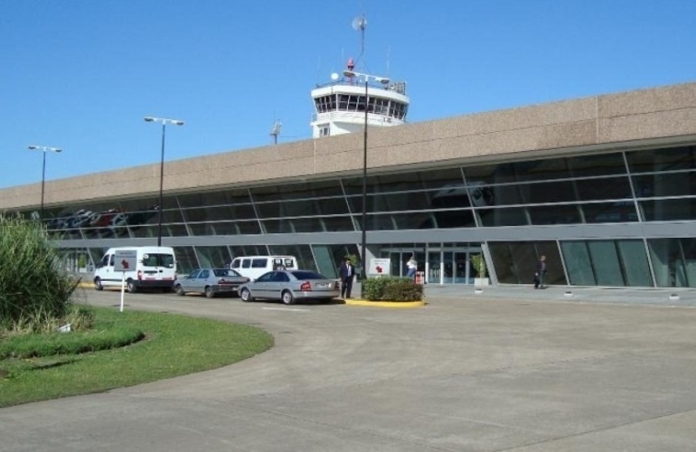 La terminal aeroportuaria de Rosario.