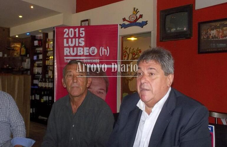 Rolando Lazarte junto a Luis Rubeo