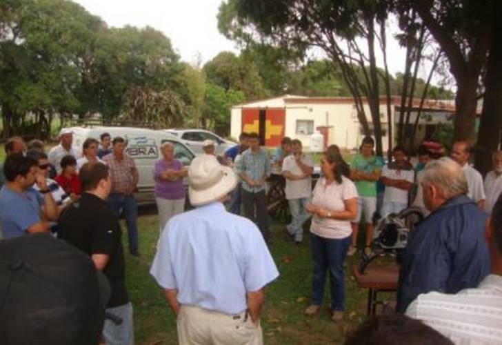 Asistentes a la jornada hortícola.