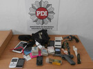 Seis personas detenidas tras allanamientos: secuestran gran cantidad de dinero y armas