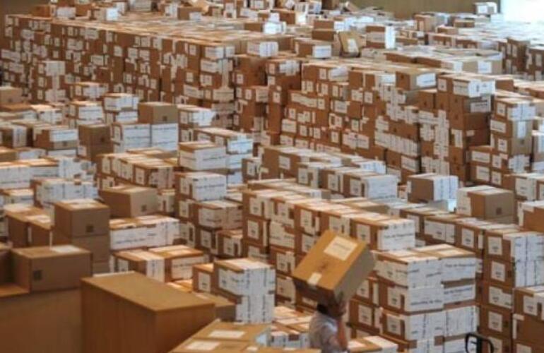 Mientras se lleva adelante el escrutinio definitivo, las dudas sobre las primarias santafesinas crecen. Mientras se lleva adelante el escrutinio definitivo, las dudas sobre las primarias santafesinas crecen.