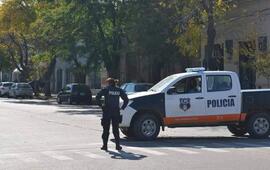 La Policía, en el banco de Lincoln con rehenes Foto: @josepace