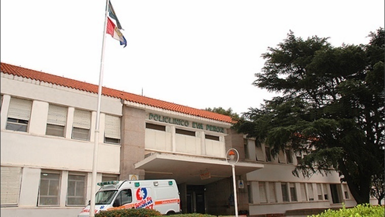 El chico fue derivado al hospital Eva Perón.