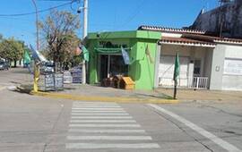 El forraje está ubicado en Humberto Primo y Gálvez, frente a la Plaza "San Martín". Foto: Facebook Canal Dos