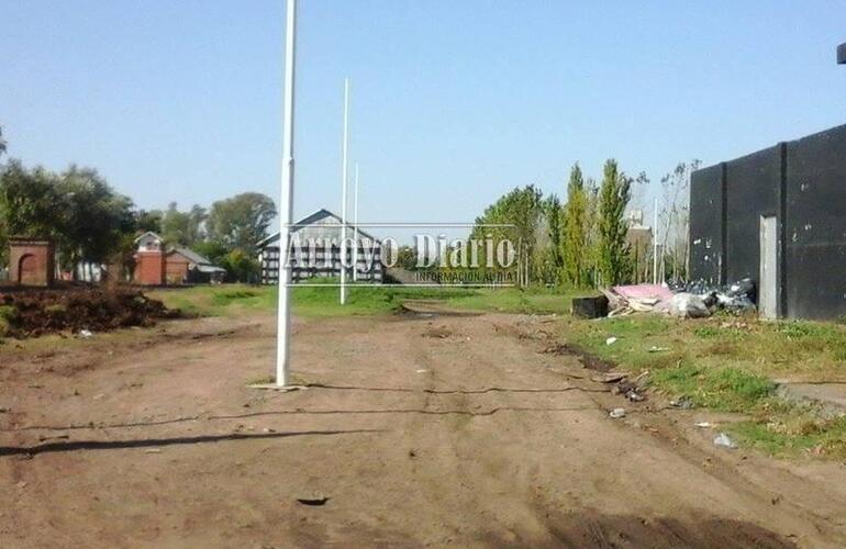 Proponen que la zona destinada a dicha playa comprenda el sector comprendido entre las calles H. Yrigoyen, L de la Torre, fondos de inmuebles con frente sobre calle San Mart&iacute;n y dem&aacute;s arterias, y V&iacute;as del Ferrocarril Mitre.