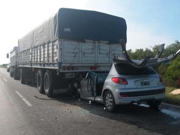 El tramo de la ruta a Victoria, donde se produjo el fatal accidente.