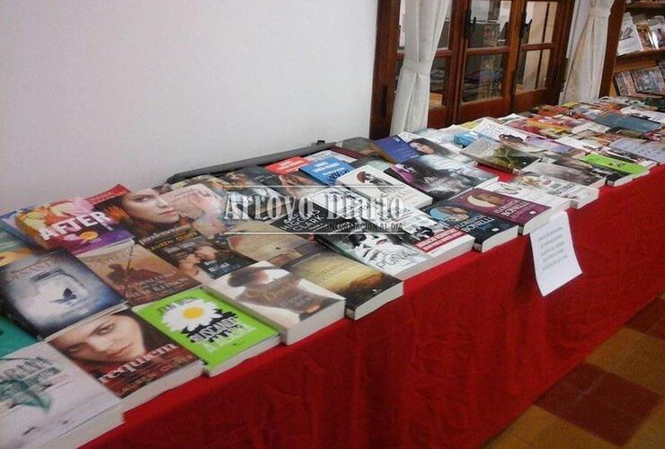 Los nuevos ejemplares fueron comprados en la Feria del Libro