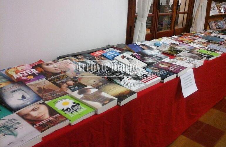 Los nuevos ejemplares fueron comprados en la Feria del Libro