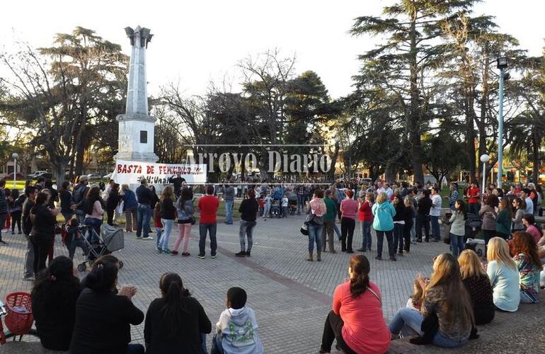 La concentración fue en la Plaza 9 de Julio