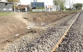 Misión imposible. Cruzar por el paso de Hipólito Yrigoyen es toda una osadía