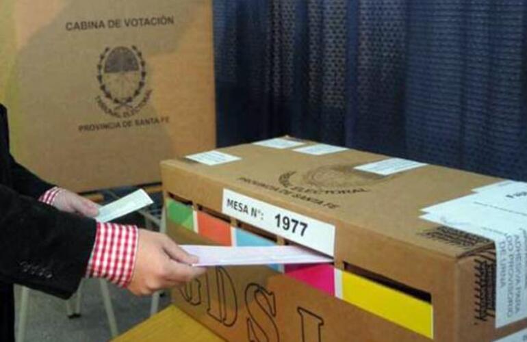 Finkelstenin, Sukerman, Mart&iacute;nez, Fein y Grandinetti, los cinco candidatos al Palacio de los Leones.