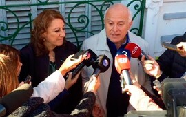 Mónica Fein junto a Miguel Lifschitz