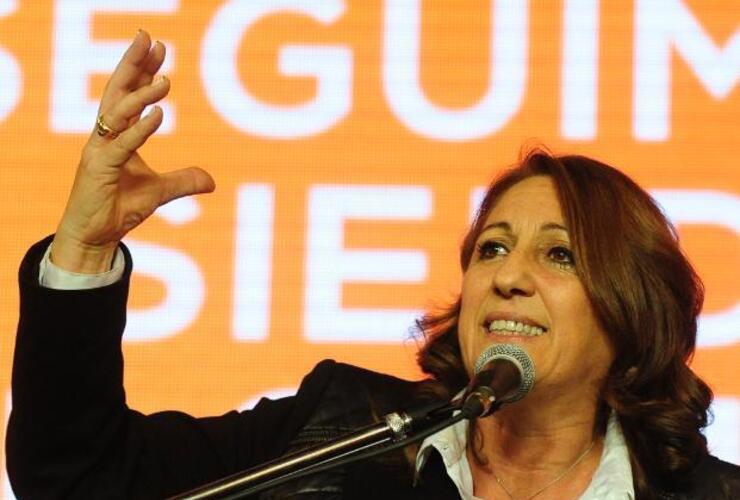 La intendenta Mónica Fein fue reelecta por otros cuatro años. A diferencia de las Paso, ganó en el centro y también en los barrios.