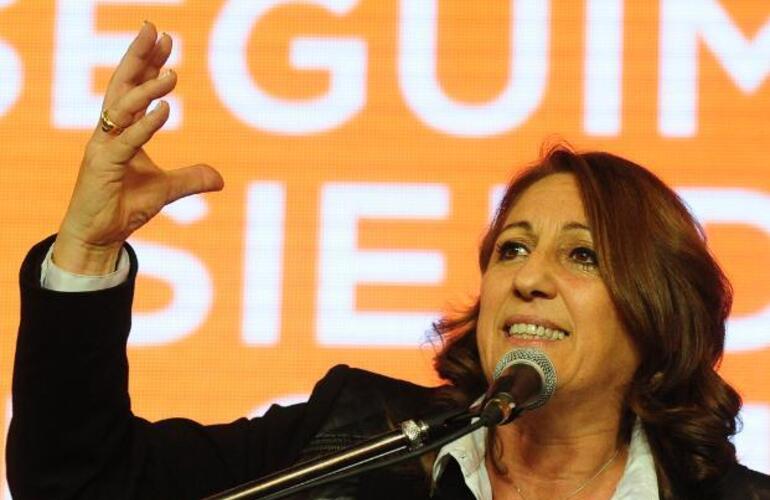 La intendenta Mónica Fein fue reelecta por otros cuatro años. A diferencia de las Paso, ganó en el centro y también en los barrios.