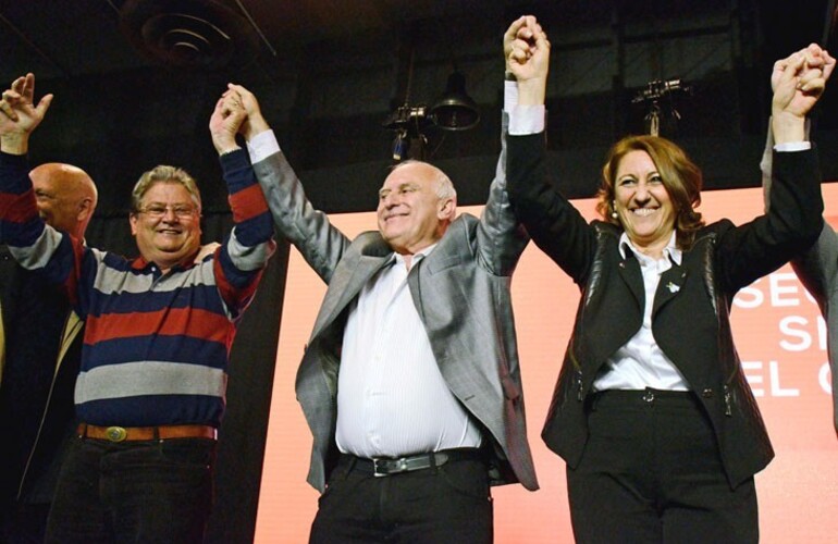 Lifschitz y Del Sel dicen que ganaron; Perotti pide cautela