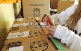 Los veedores destacan que el sistema electoral resistió el desafío de una elección muy reñida