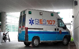 El Sies tuvo que acudir a Nuevo Alberdi para asistir al dueño de la casa, ferozmente golpeado por delincuentes.