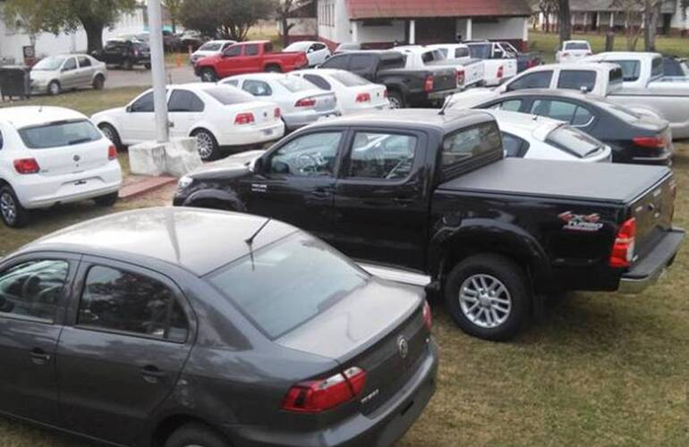 Una flota de autos de alta gama y de lujo componen parte de lo secuestrado a la banda. Crédito:S.Meccia