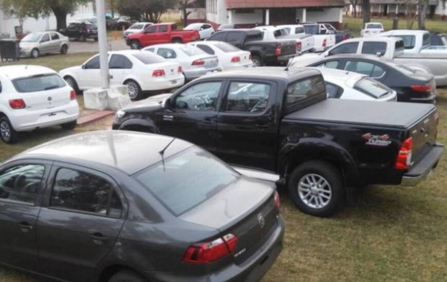 Una flota de autos de alta gama y de lujo componen parte de lo secuestrado a la banda. Crédito:S.Meccia