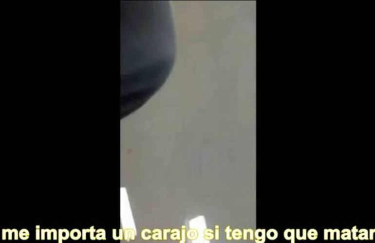 En video. La grabación es del celular de uno de los alumnos. Foto: Captura de pantalla