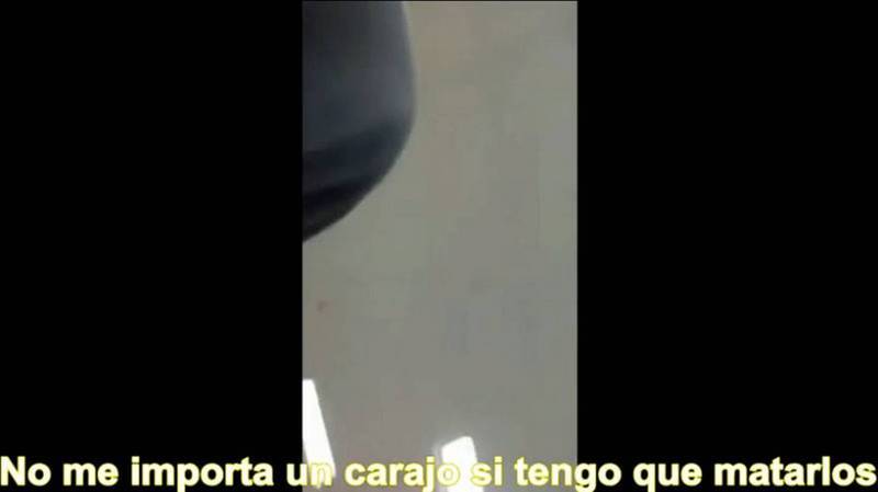 En video. La grabación es del celular de uno de los alumnos. Foto: Captura de pantalla