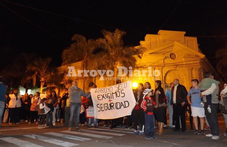 Imagen de Marcha por más seguridad: Unas 350 personas participaron de la manifestación