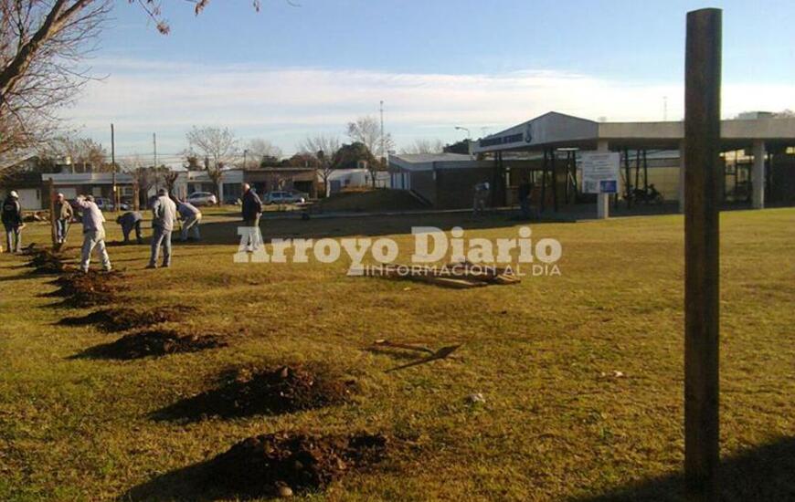 Este miércoles. Esta mañana comenzaron los primeros trabajos.