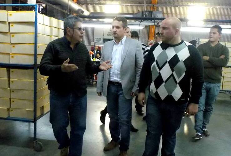 La visita. Tuvo lugar ayer jueves en horas del mediodía. Crédito foto: "La Cámpora"
