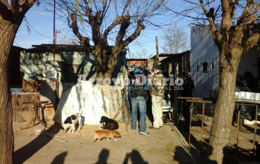 En el lugar. Autoridades policiales trabajan en Independencia al 1700