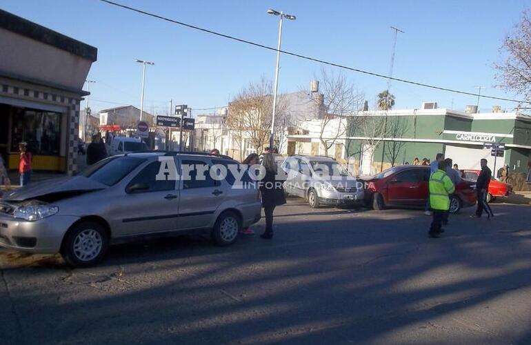 Imagen de Choque múltiple en Independencia y Libertad