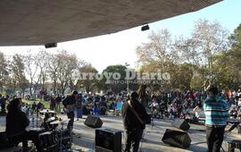 El anfiteatro municipal fue el espacio elegido para desarrollar la jornada solidaria por Thiago Crisafulli