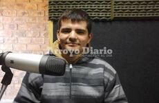 En la radio. Juan Andrés Isnardi esta mañana visitó los estudios de Radio Extremo 106.9 y convocó a la reunión que se llevará a cabo este sábado
