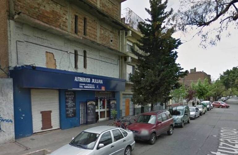 El comercio está ubicado en Ituzaingó al 800. Foto captura: Google Street View