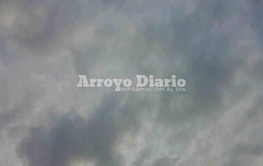Hubo sol pero el cielo permanecía cubierto este mediodía en Arroyo Seco