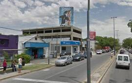 El electricista se hizo presente anoche alrededor de las 21 en el local asaltado.