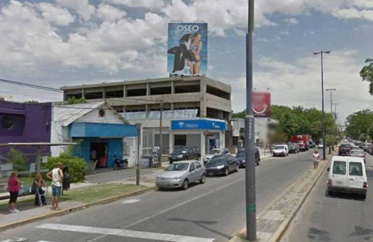 El electricista se hizo presente anoche alrededor de las 21 en el local asaltado.