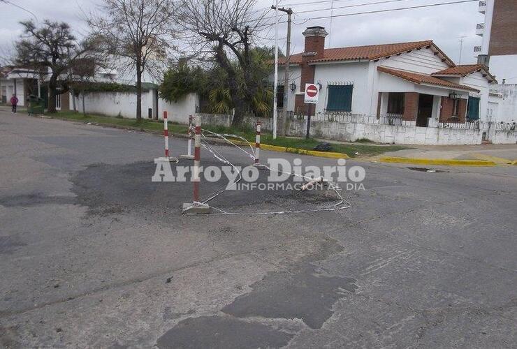Imagen de Ahora sí!: repararon el bache de 1º de Mayo y Libertad